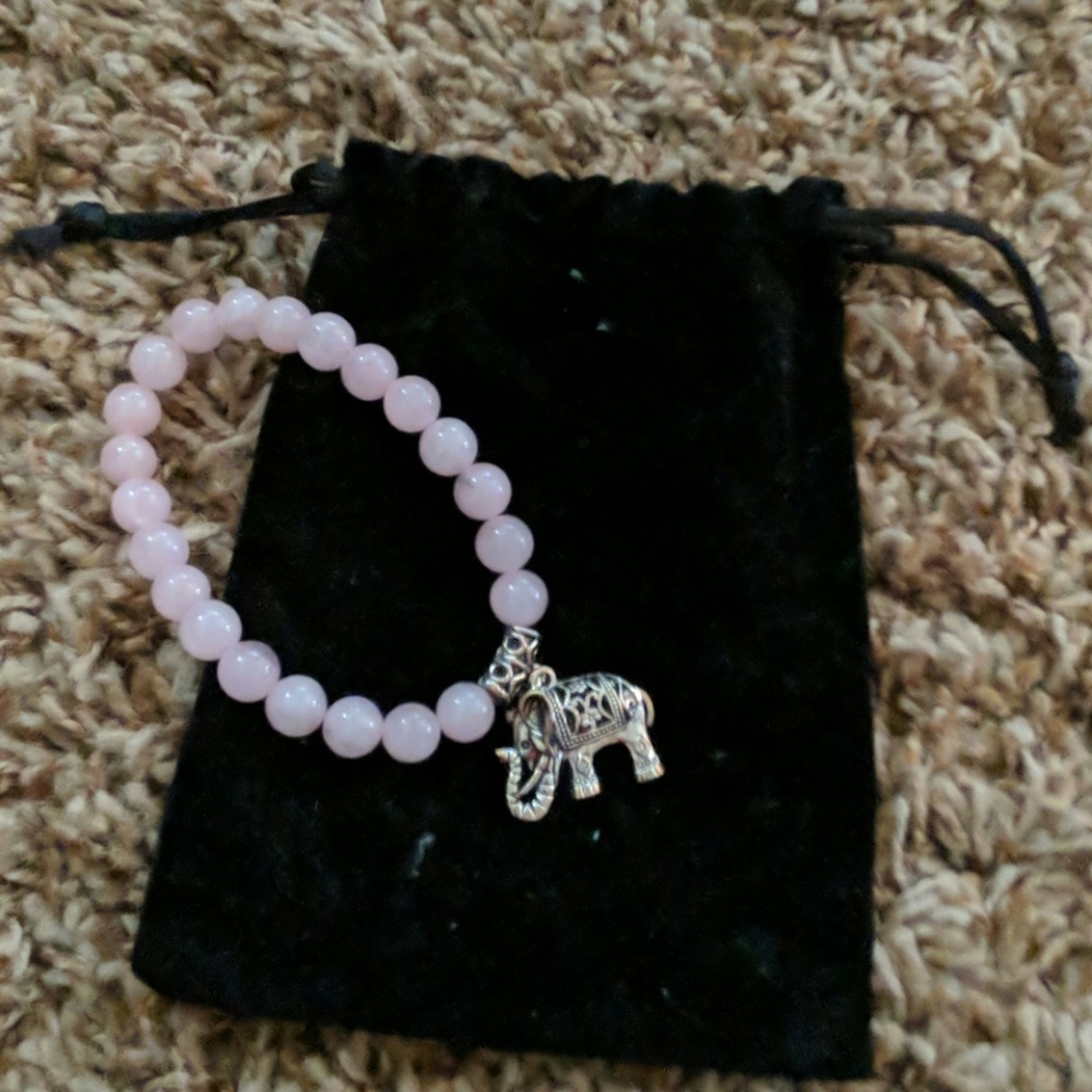 Pink stone bacelet
